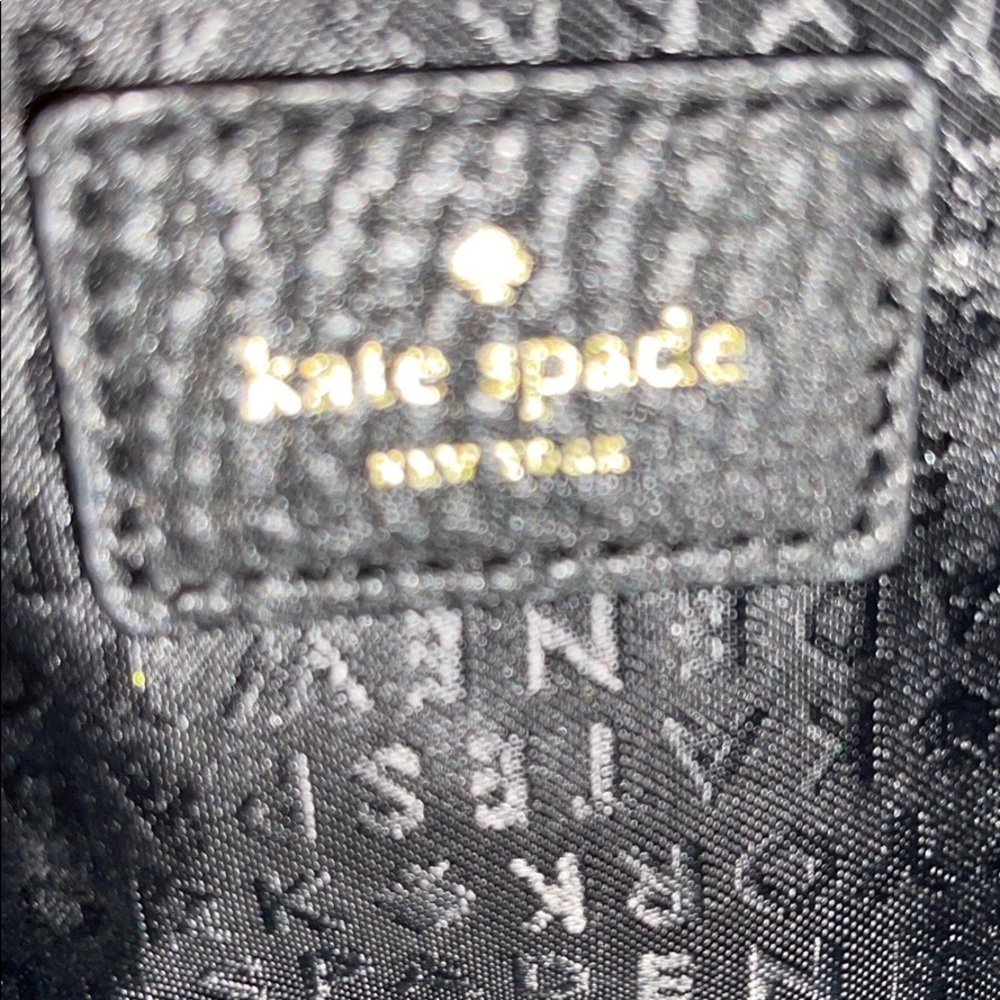 Kate Spade Purse - Picture 6 of 8